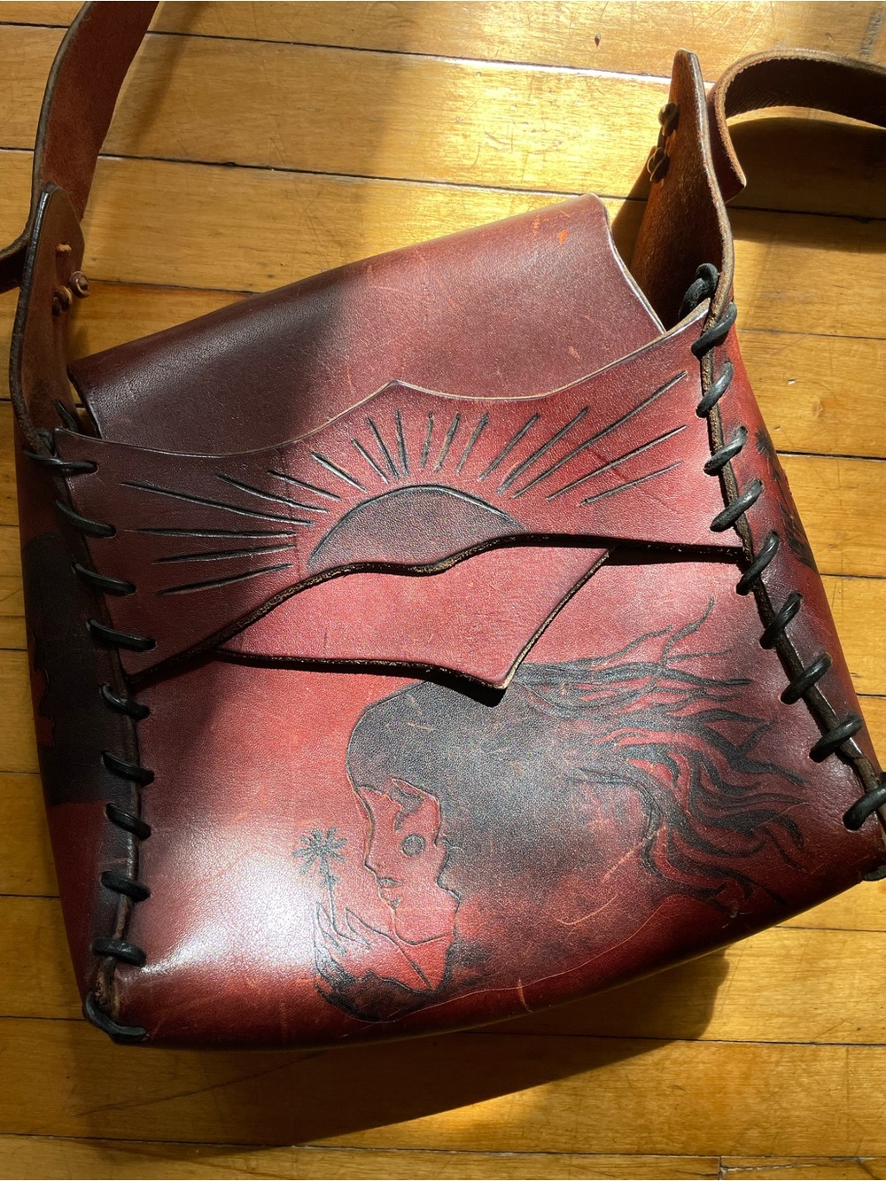 1960's 70's Whipstitch Leather Handmade Saddle Purse Sun Hippie Vintage